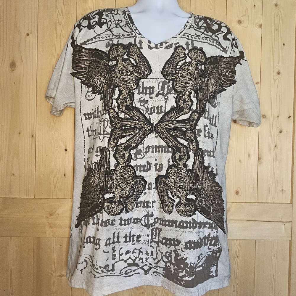 XXL J Steger Vintage Graphic V-Neck T-Shirt with Winged Skeleton Design